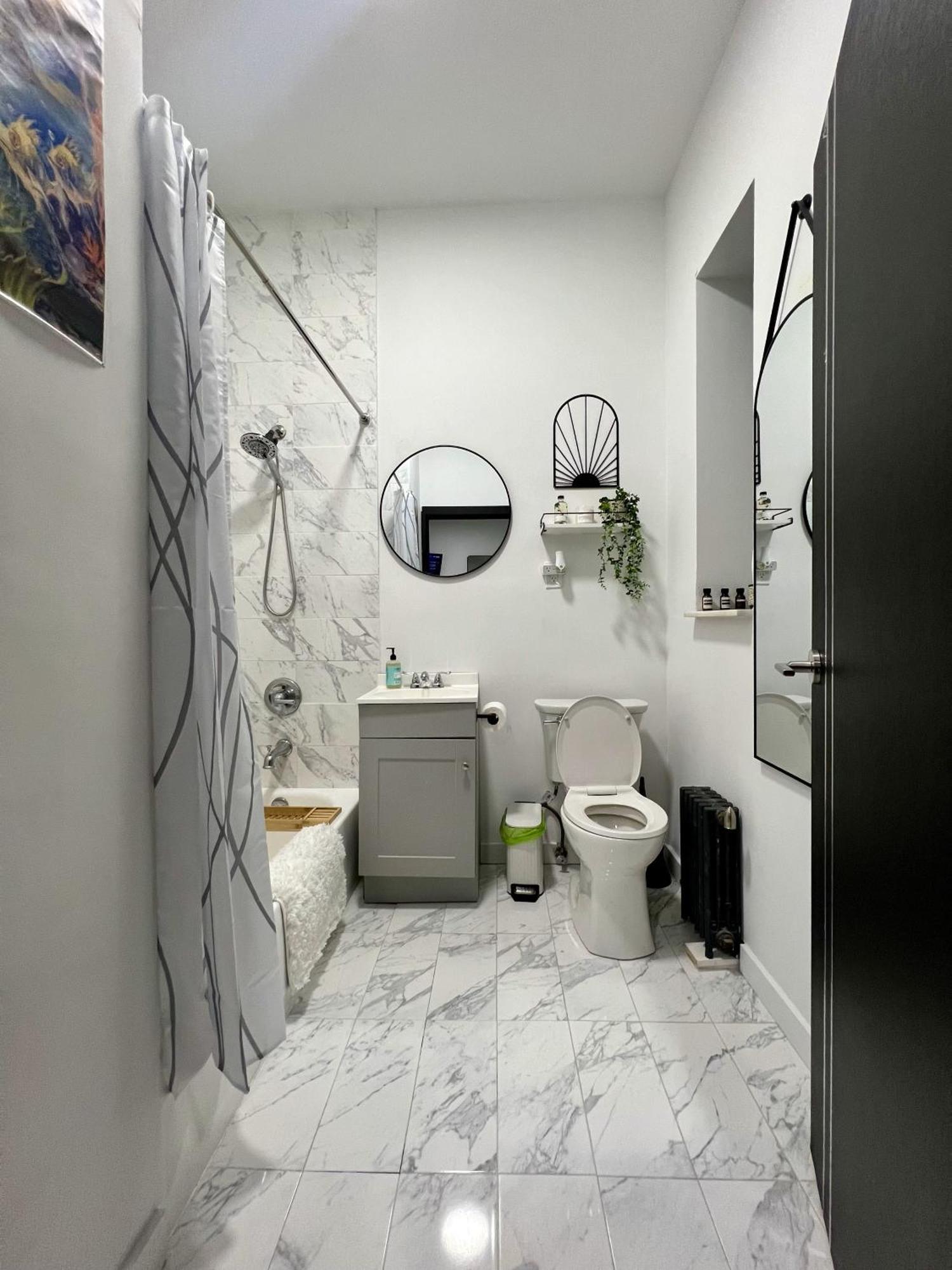 Steps From Everything - Modern Studio In Downtown'S Union Square 뉴욕 외부 사진